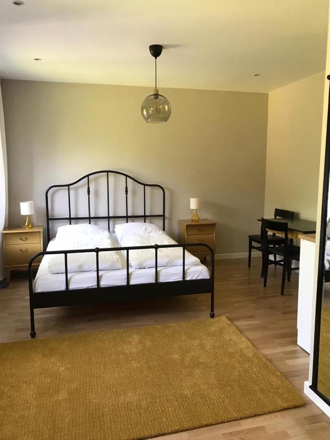 Seven Sisters Apartments With Self Check-In Лієпая Екстер'єр фото